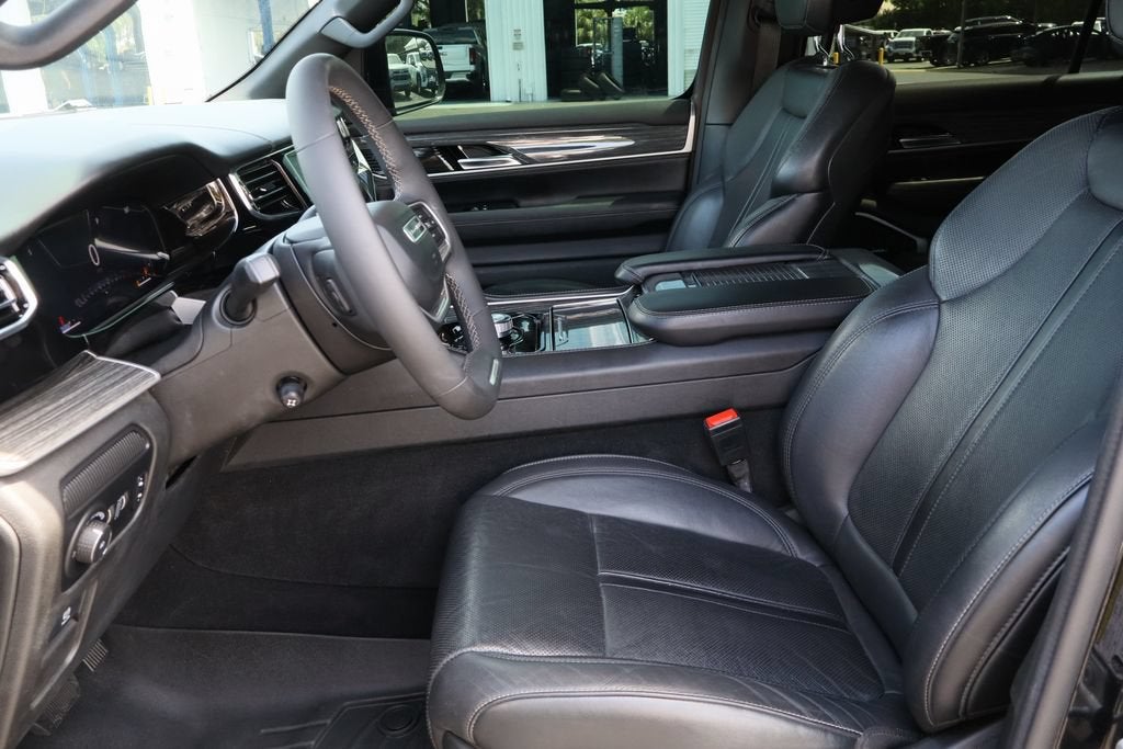 2022 Jeep Wagoneer Series III 4x2
