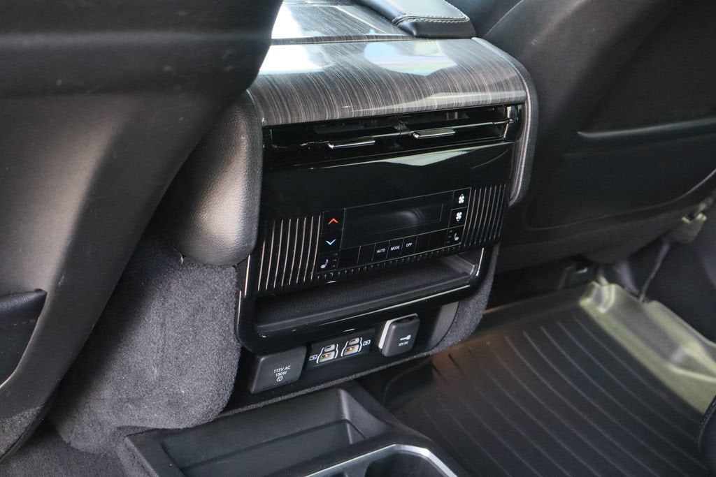 2022 Jeep Wagoneer Series III 4x2