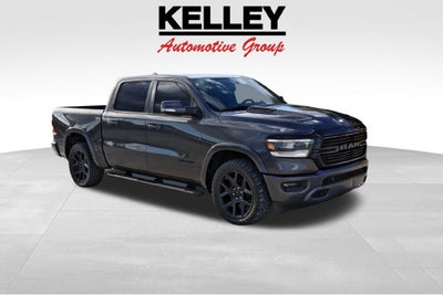 2020 RAM 1500 Laramie Crew Cab 4x4 5'7" Box
