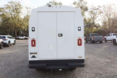 2025 GMC Savana Cutaway 3500 1WT
