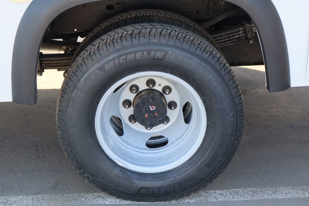 2026 GMC Sierra 3500 HD Chassis Cab Pro