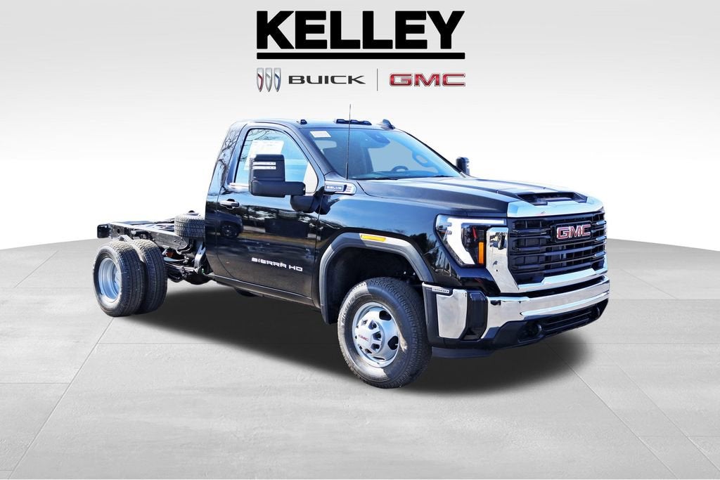 2026 GMC Sierra 3500 HD Chassis Cab Pro