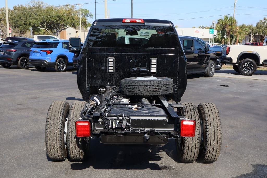 2026 GMC Sierra 3500 HD Chassis Cab Pro