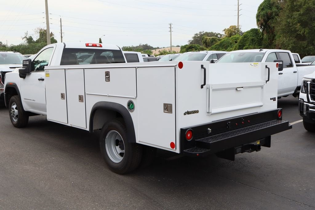 2026 GMC Sierra 3500 HD Chassis Cab Pro