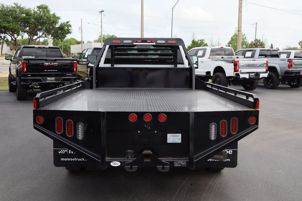 2026 GMC Sierra 3500 HD Chassis Cab Pro
