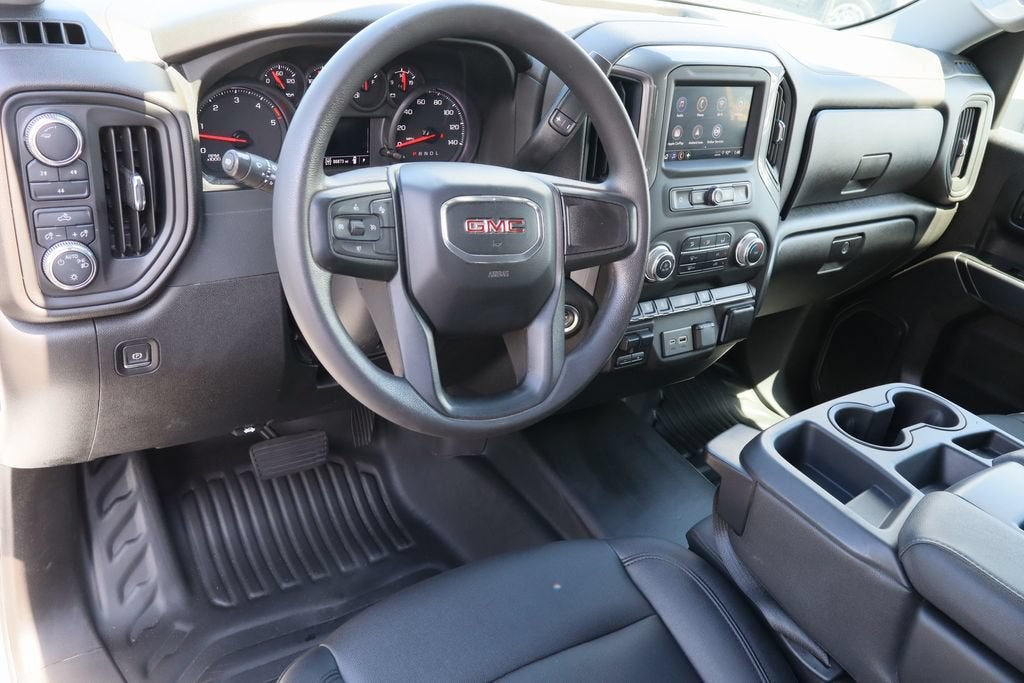 2024 GMC Sierra 3500 HD Chassis Cab Pro