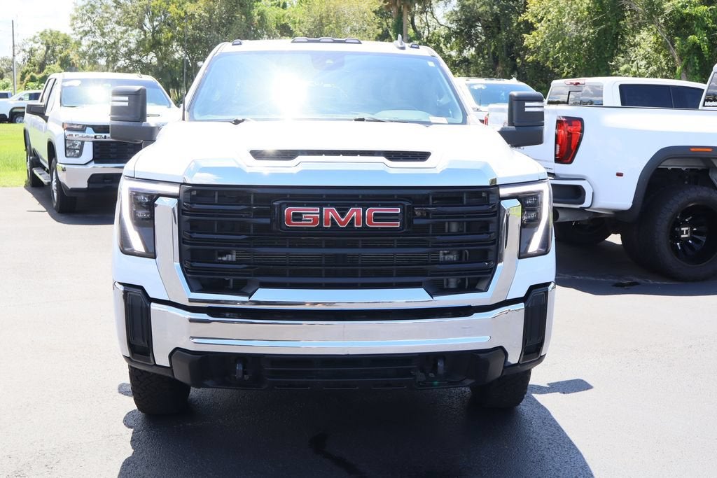 2024 GMC Sierra 3500 HD Chassis Cab Pro