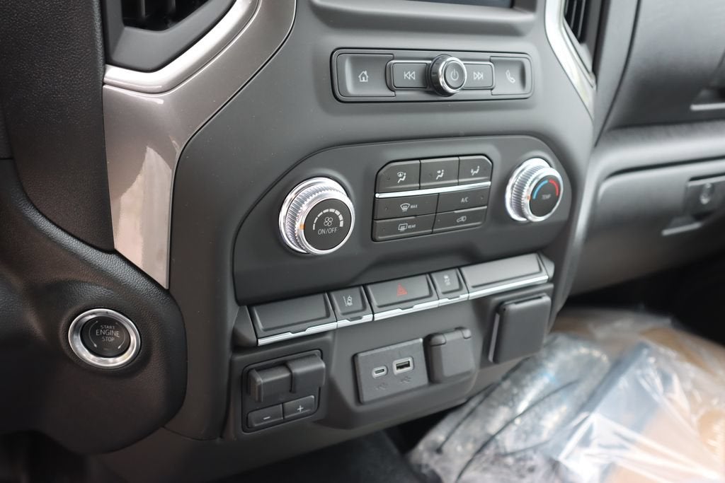 2025 GMC Sierra 3500 HD Chassis Cab Pro