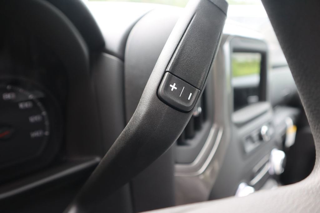 2025 GMC Sierra 3500 HD Chassis Cab Pro
