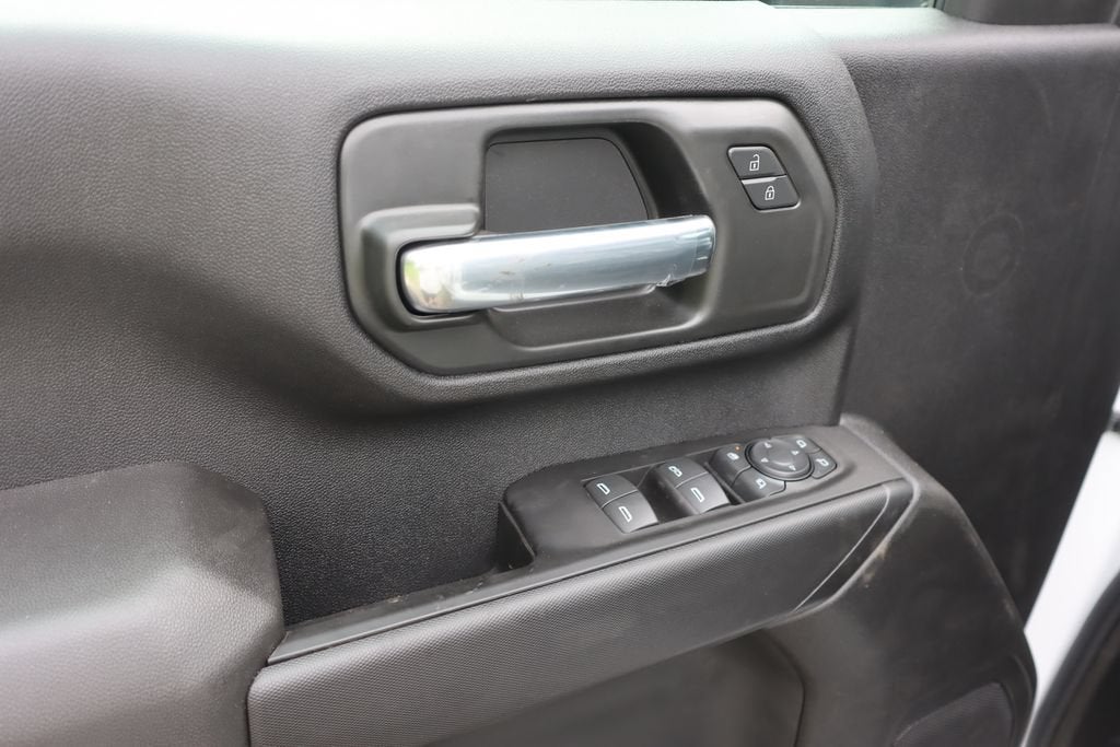2025 GMC Sierra 3500 HD Chassis Cab Pro
