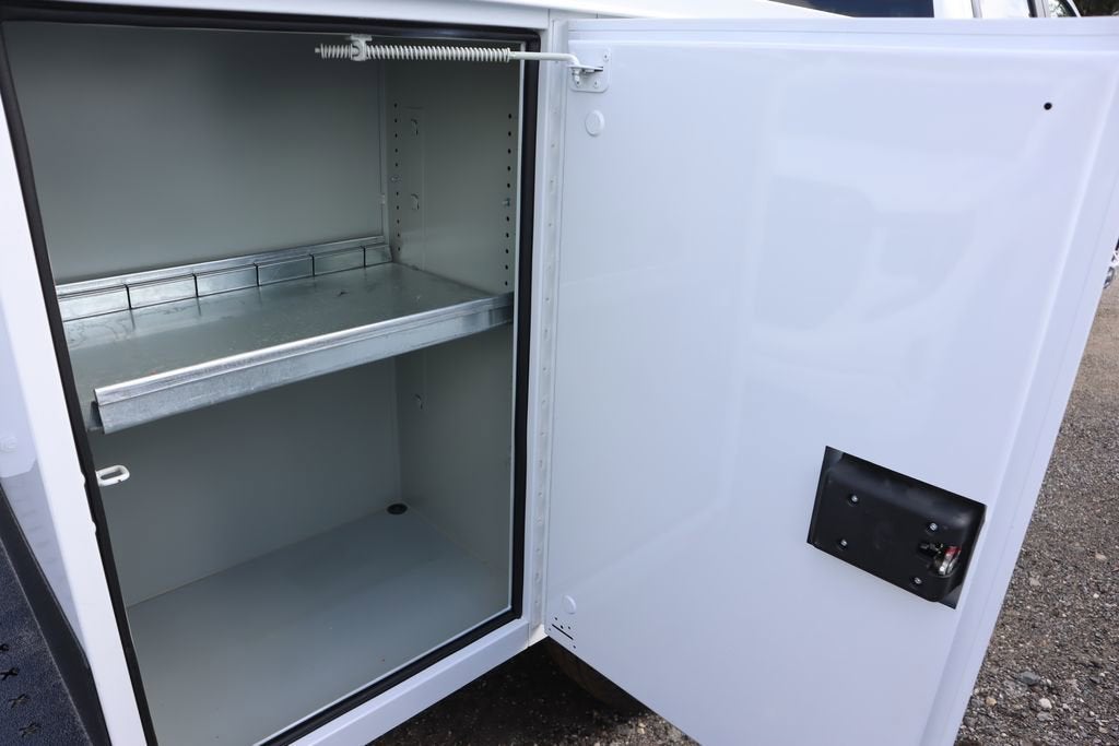 2025 GMC Sierra 3500 HD Chassis Cab Pro