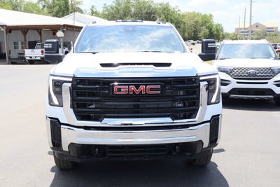 2026 GMC Sierra 3500 HD Chassis Cab Pro