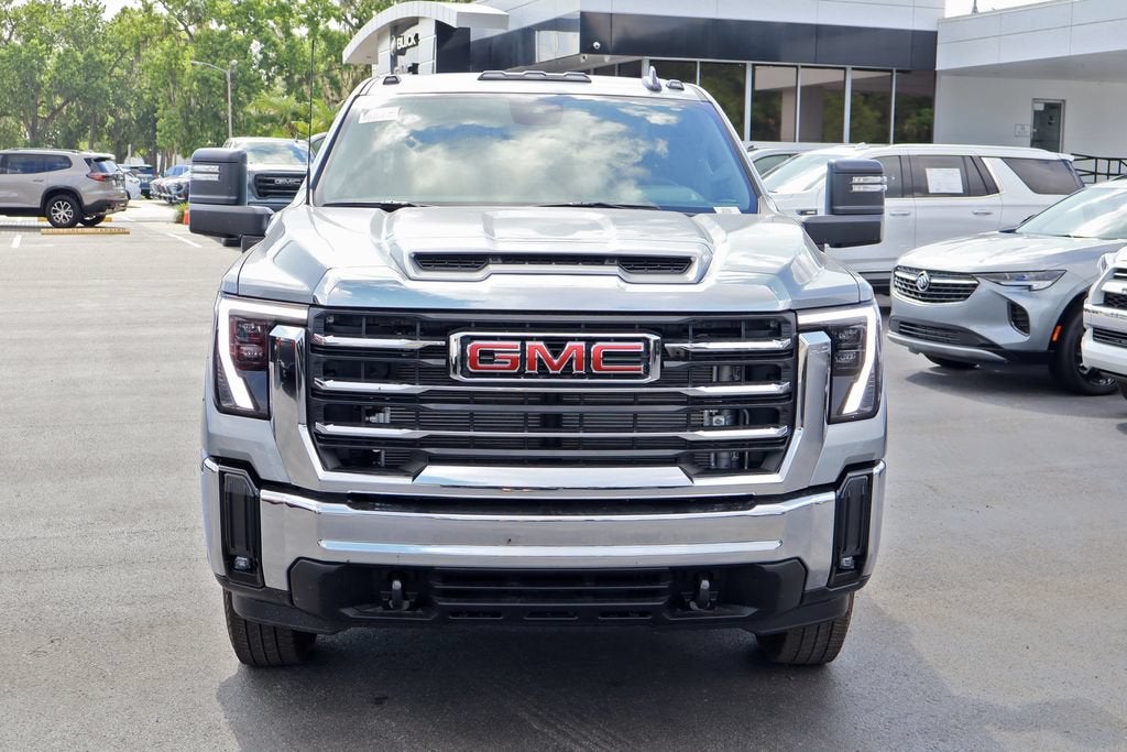 2026 GMC Sierra 3500 HD Chassis Cab SLE