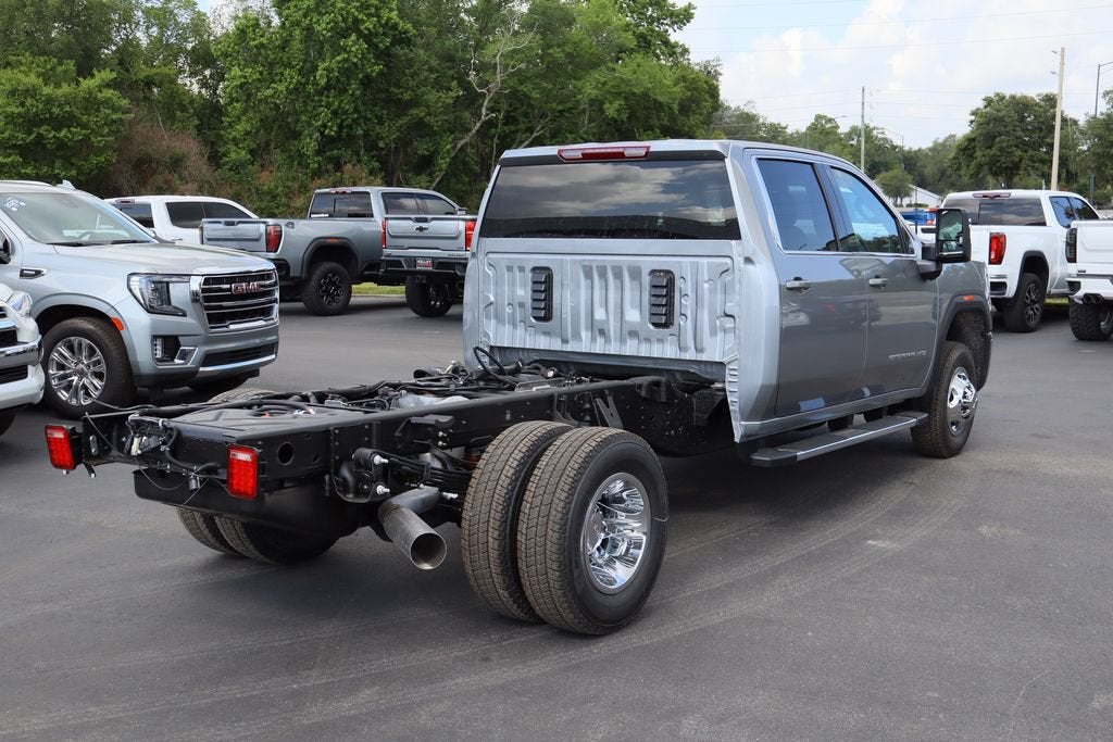 2026 GMC Sierra 3500 HD Chassis Cab SLE