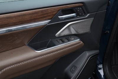 2027 GMC Acadia Denali Ultimate