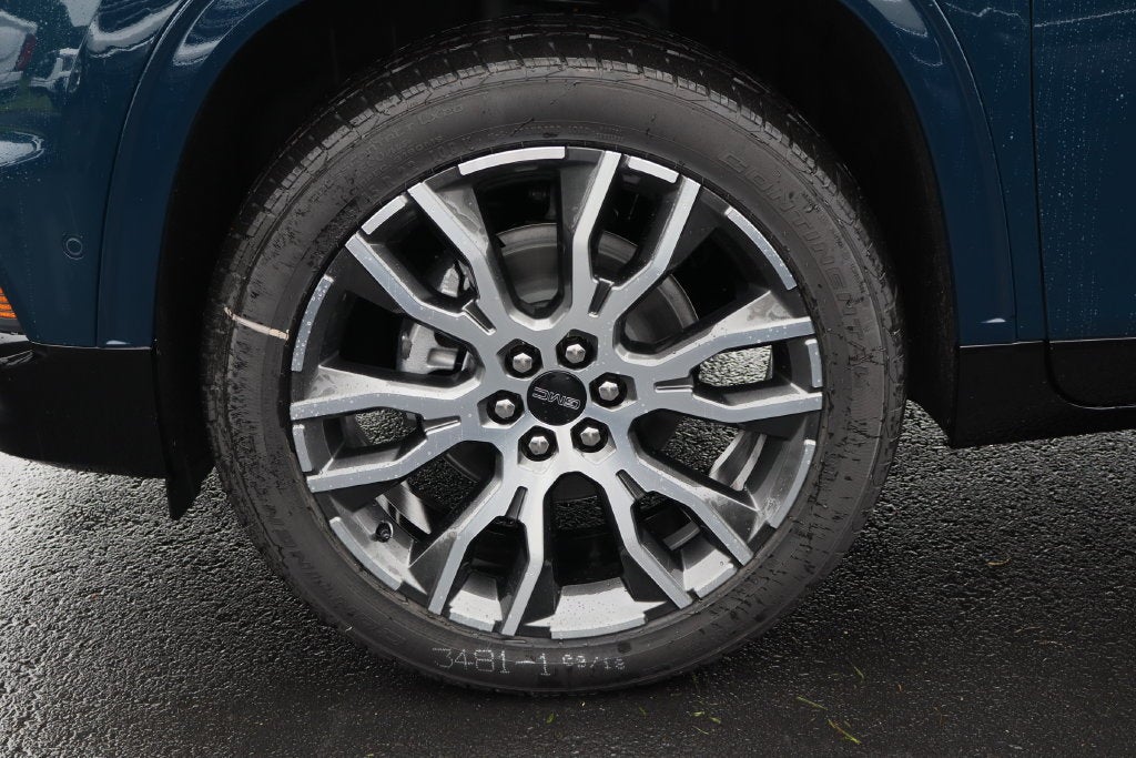 2027 GMC Acadia Denali Ultimate