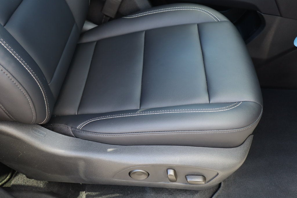 2026 GMC Acadia Elevation - Photo 30