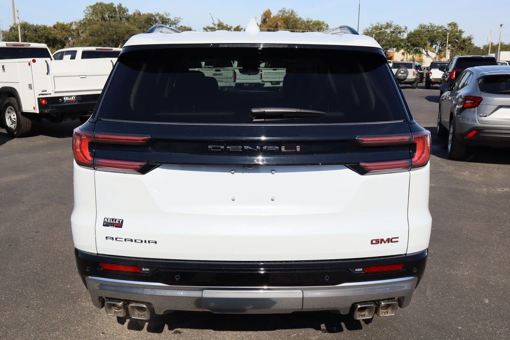2026 GMC Acadia Denali