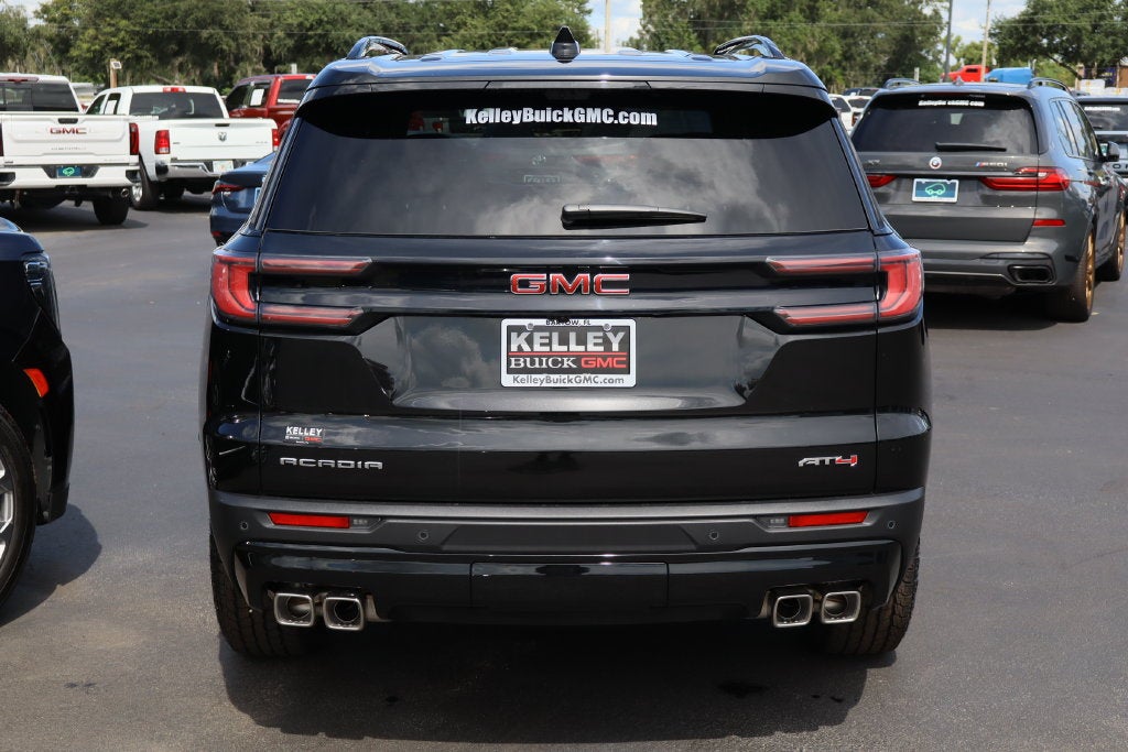 2026 GMC Acadia AT4