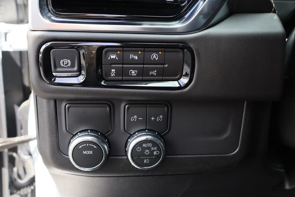 2026 GMC Yukon Elevation - Photo 13