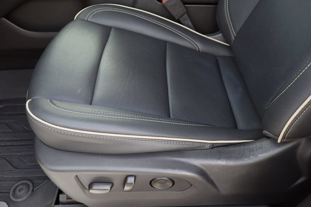 2026 GMC Yukon Elevation - Photo 22