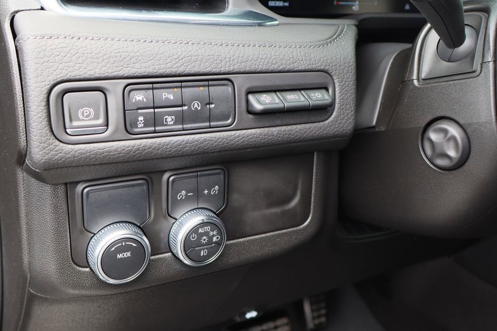 2023 GMC Yukon XL Denali