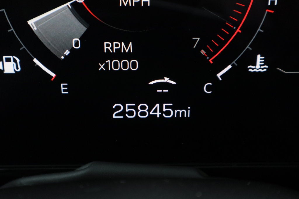 2025 GMC Yukon Elevation