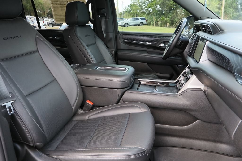 2022 GMC Yukon XL Denali