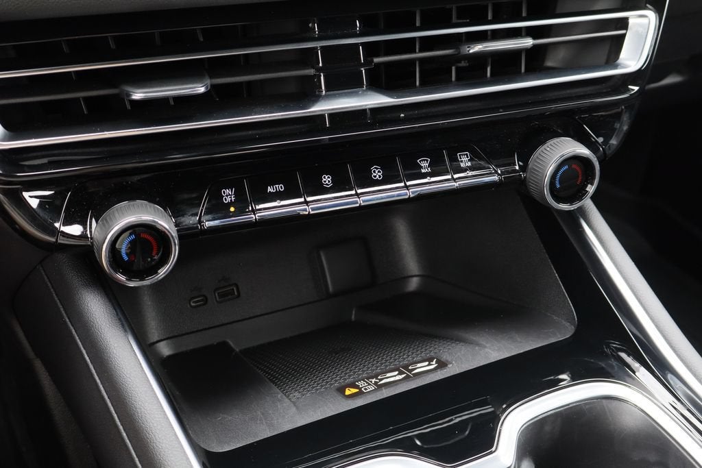 2025 Chevrolet Traverse High Country