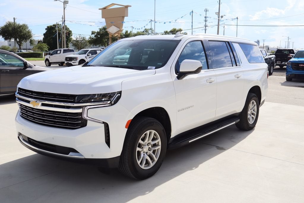 2024 Chevrolet Suburban LT