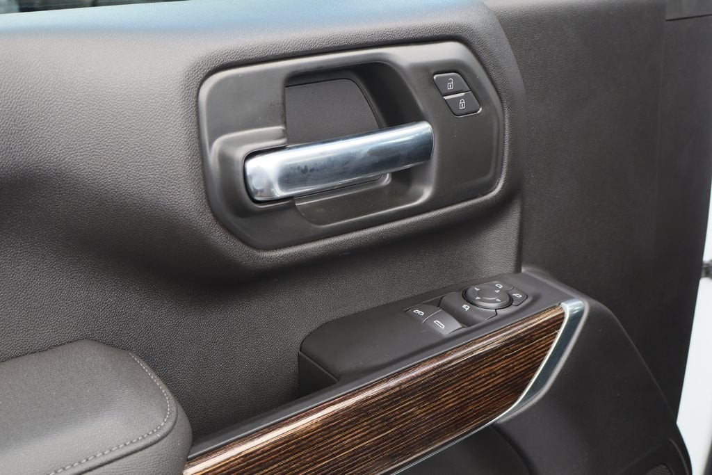 2026 GMC Sierra 3500HD SLE - Photo 17