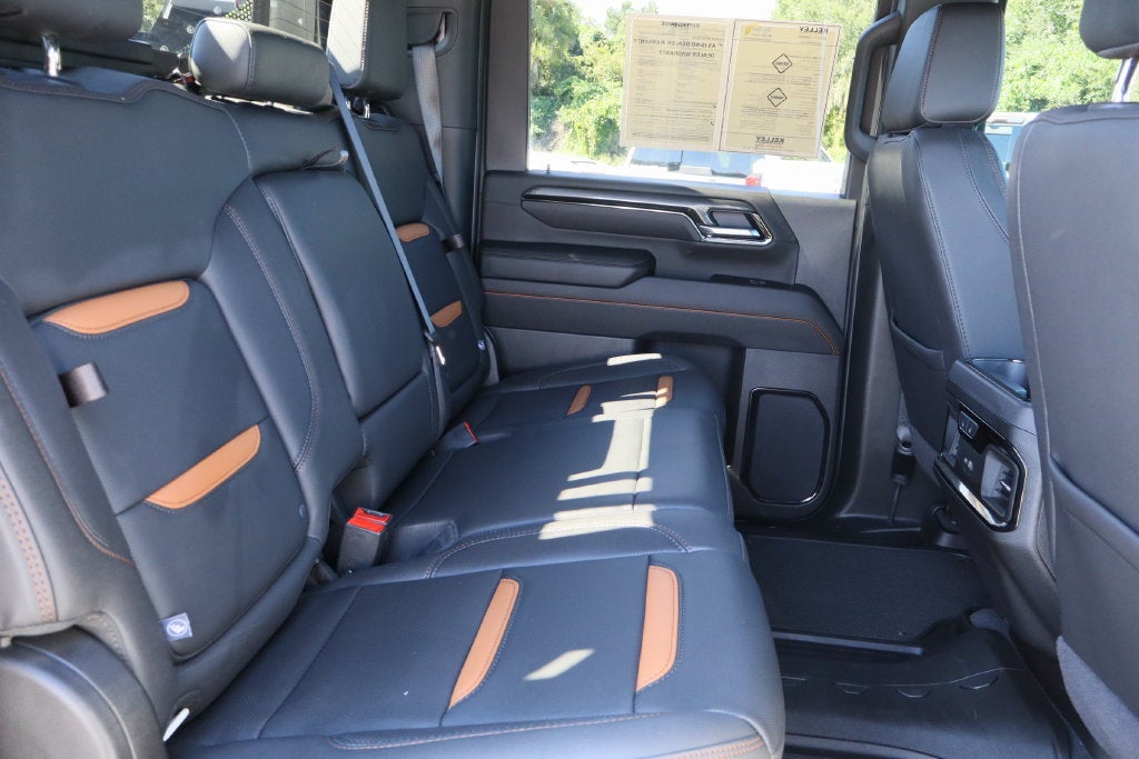 2025 GMC Sierra 2500 HD AT4