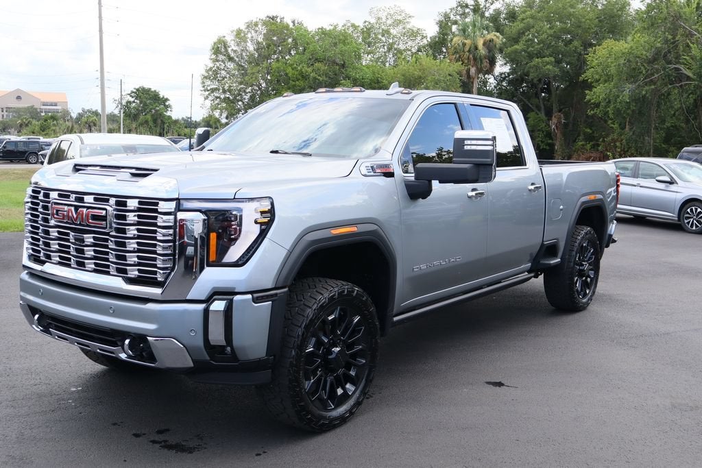 2025 GMC Sierra 2500 HD Denali