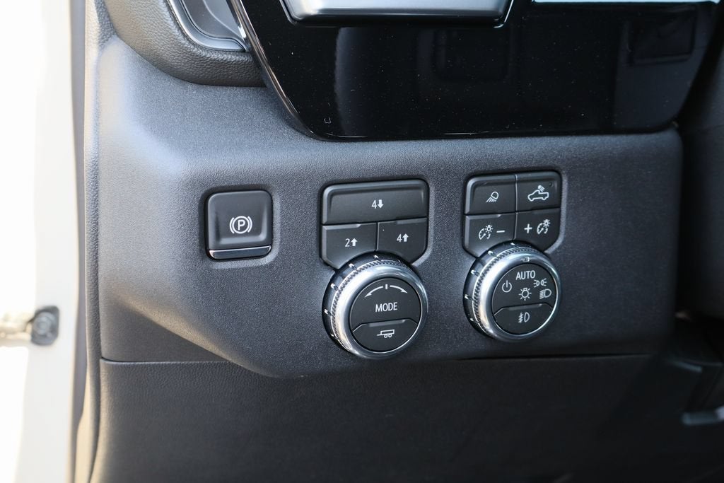 2026 GMC Sierra 3500 HD SLE DRW