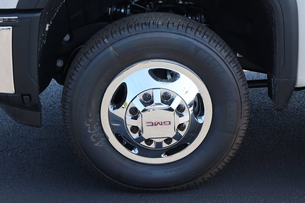 2026 GMC Sierra 3500 HD SLE DRW