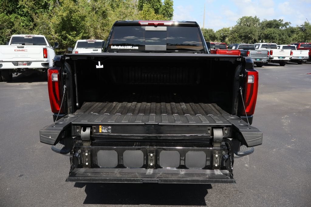 2025 GMC Sierra 3500 HD SLT