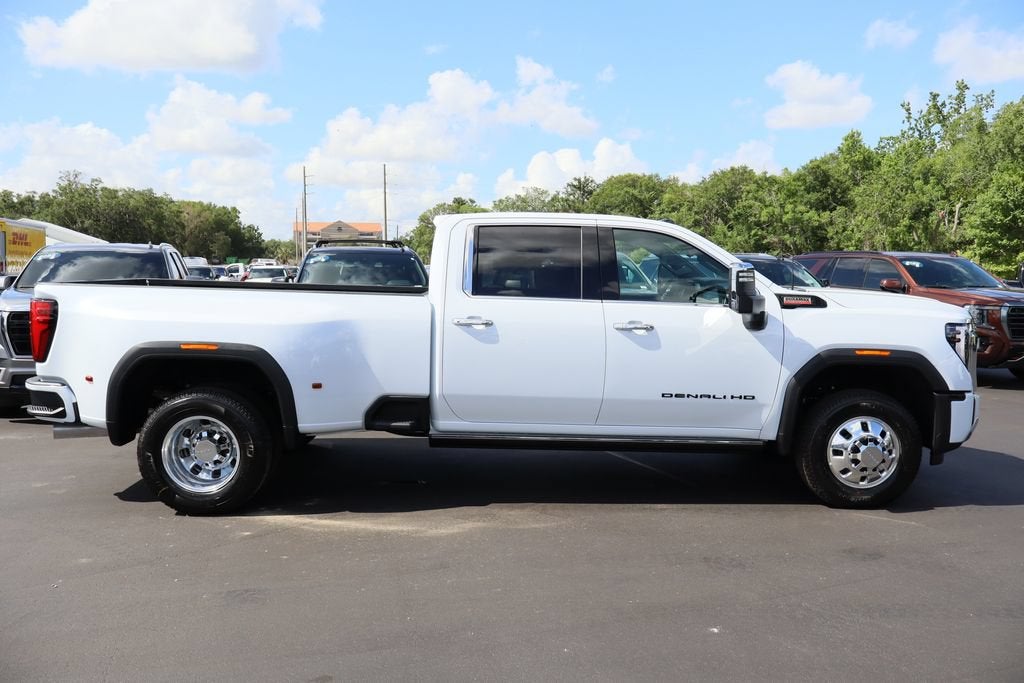 2026 GMC Sierra 3500 HD Denali DRW