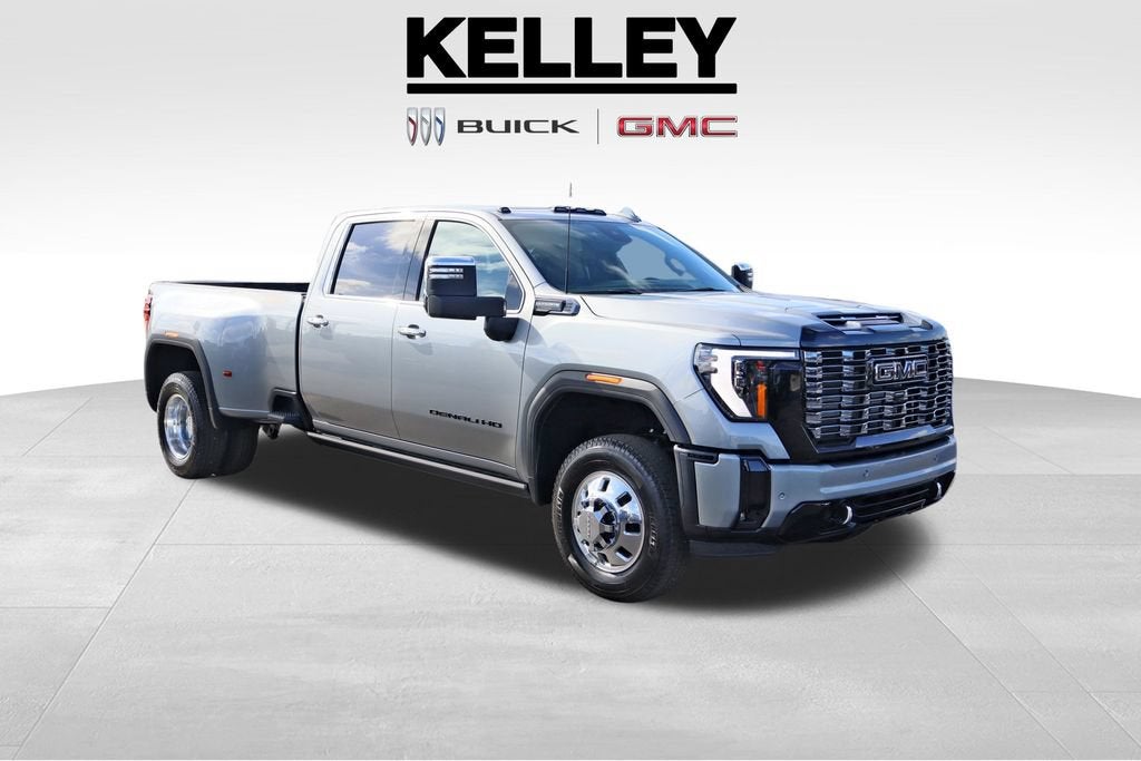 2026 GMC Sierra 3500 HD Denali Ultimate DRW