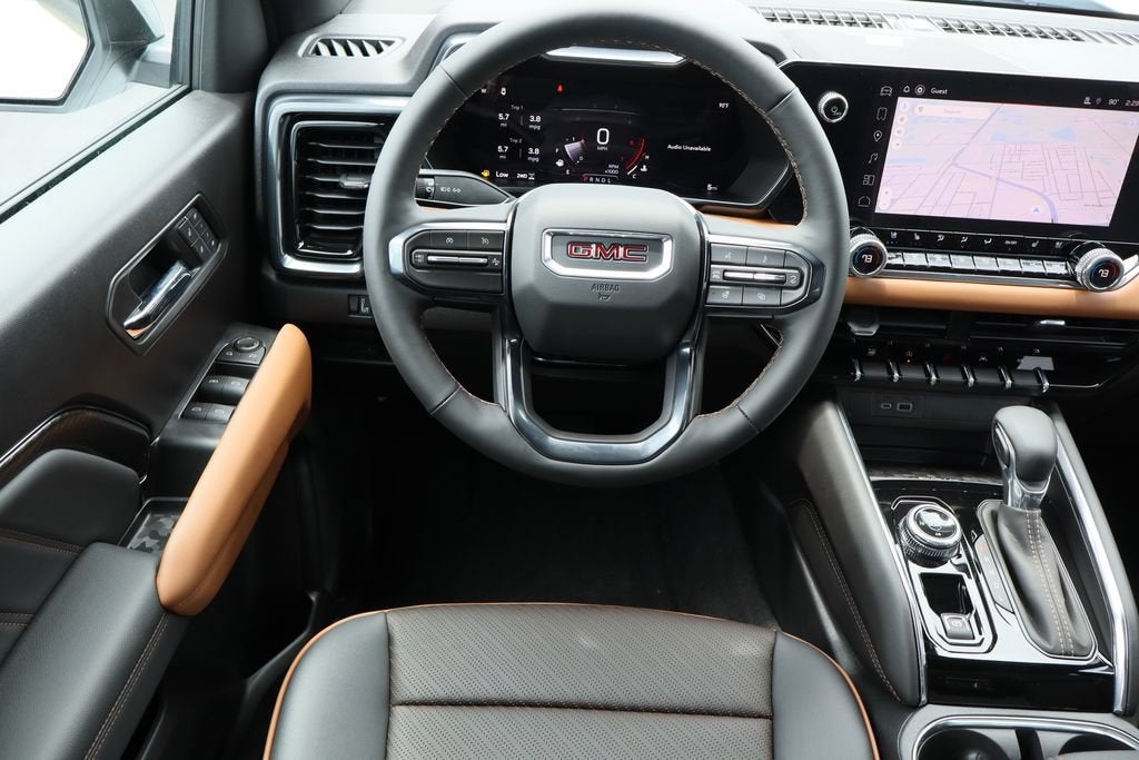 2026 GMC Canyon AT4 - Photo 18