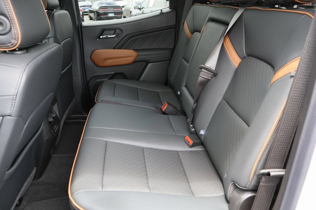 2026 GMC Canyon AT4 - Photo 19