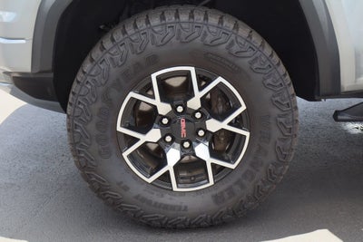 2024 GMC Canyon AT4X