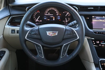 2017 Cadillac XT5 Premium Luxury FWD