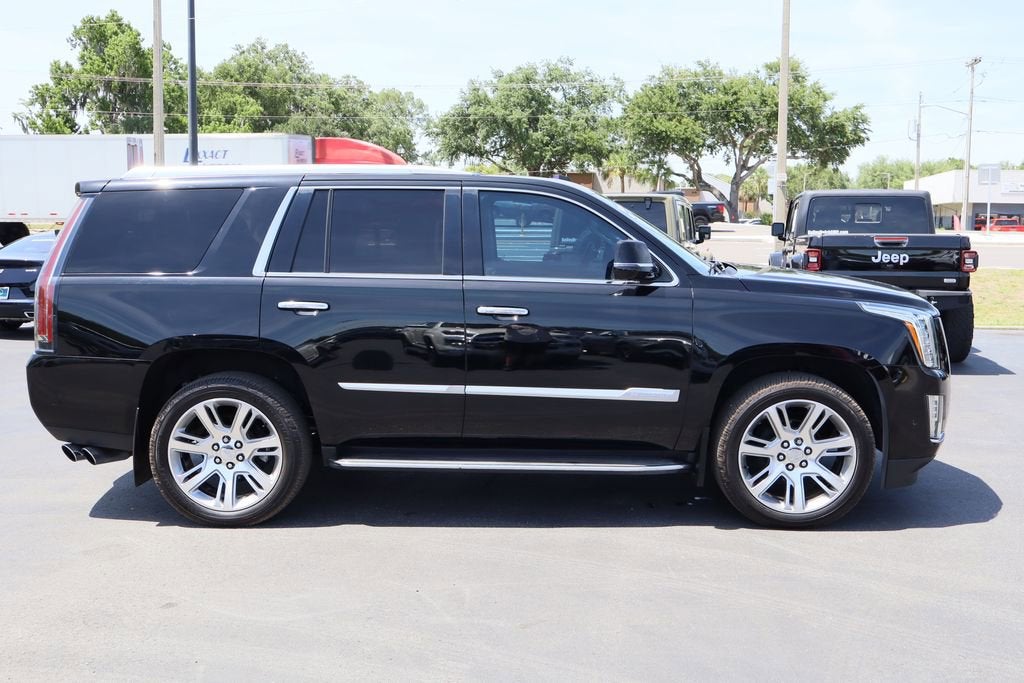2020 Cadillac Escalade Premium Luxury