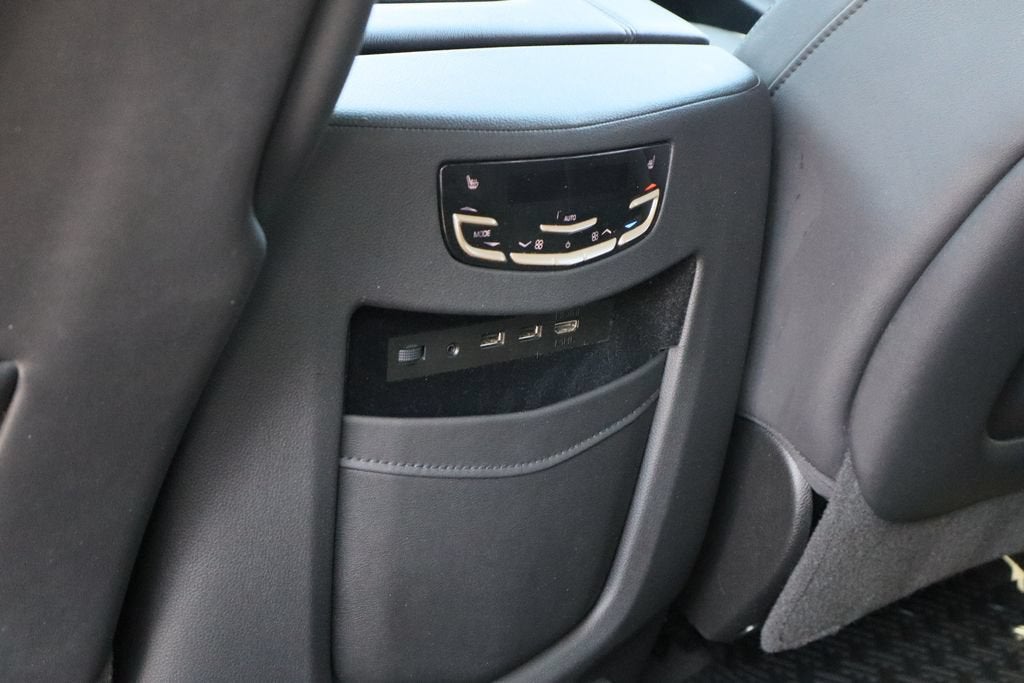 2020 Cadillac Escalade Premium Luxury