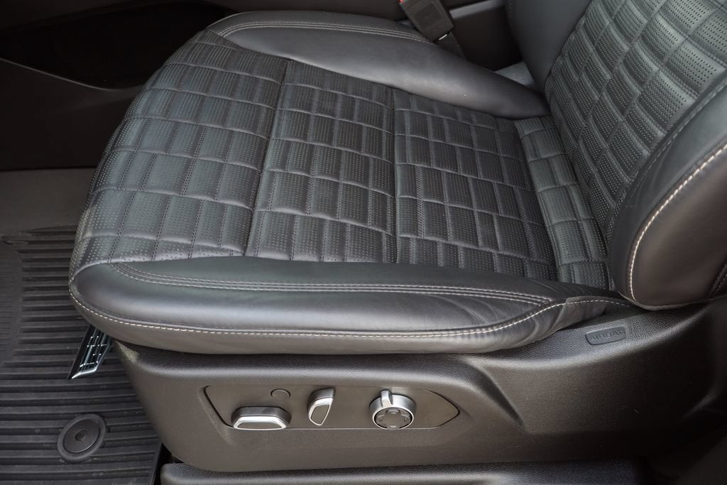 2023 Cadillac Escalade ESV Sport Platinum