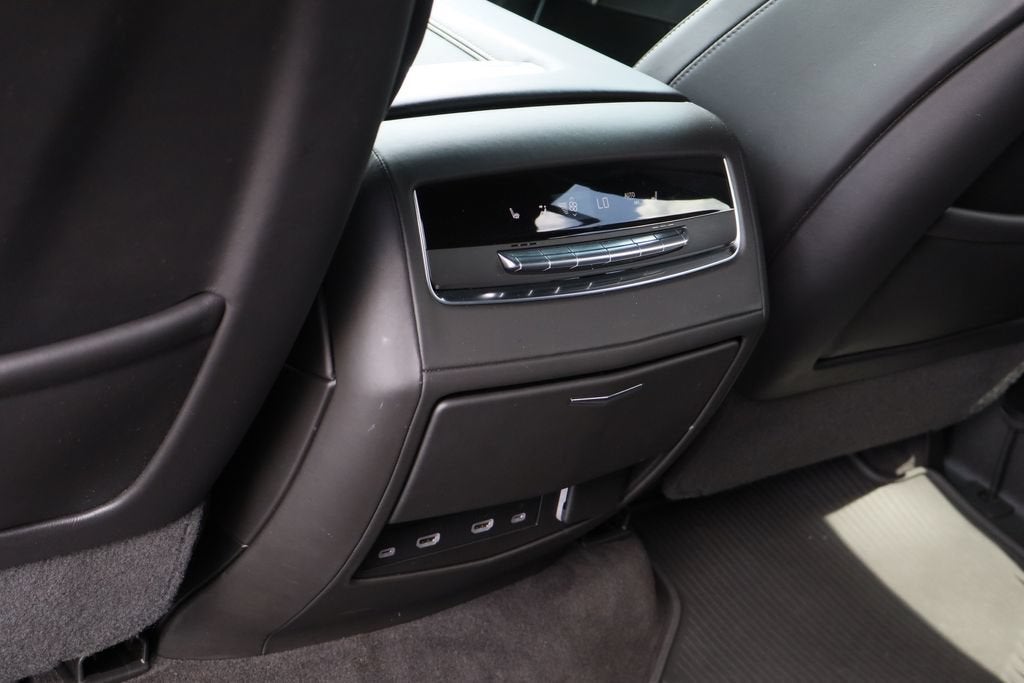 2023 Cadillac Escalade ESV Sport Platinum