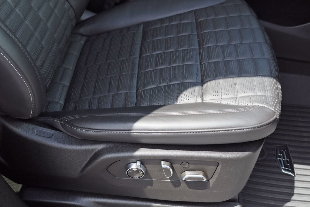 2023 Cadillac Escalade ESV Sport Platinum