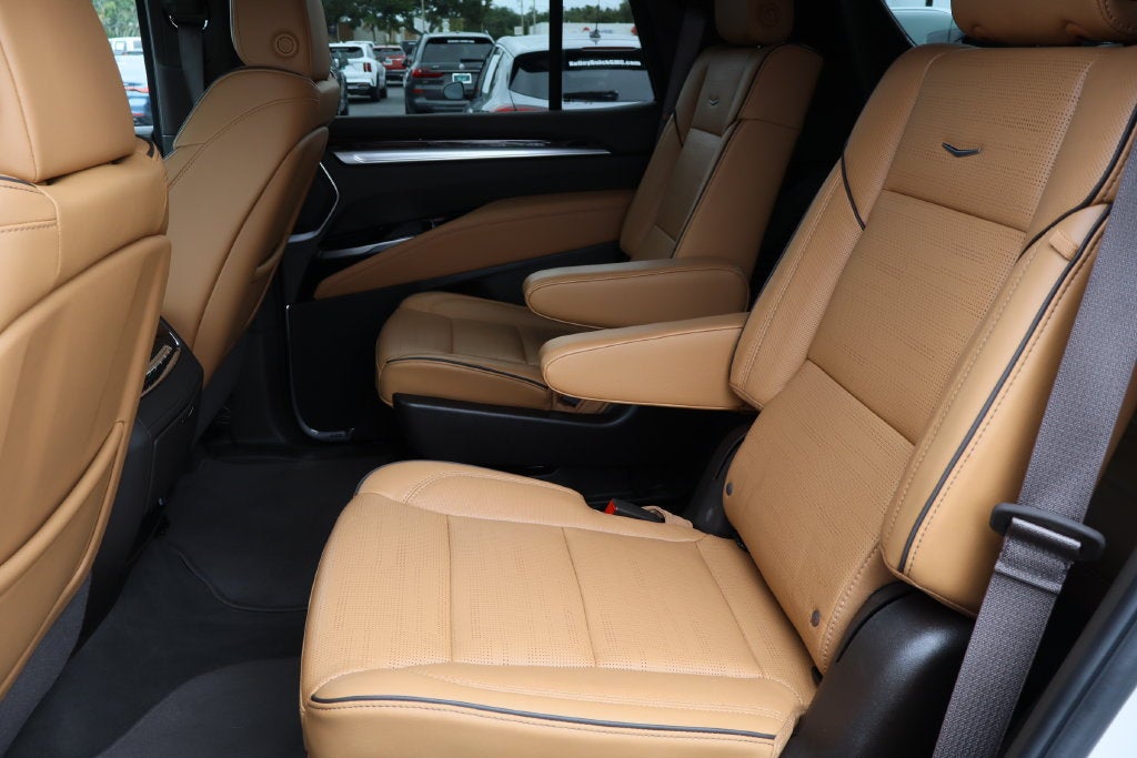 2025 Cadillac Escalade Premium Luxury