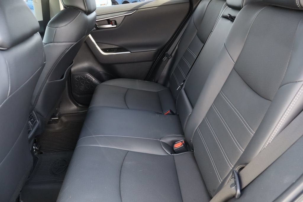 2025 Toyota RAV4 Limited - Photo 25