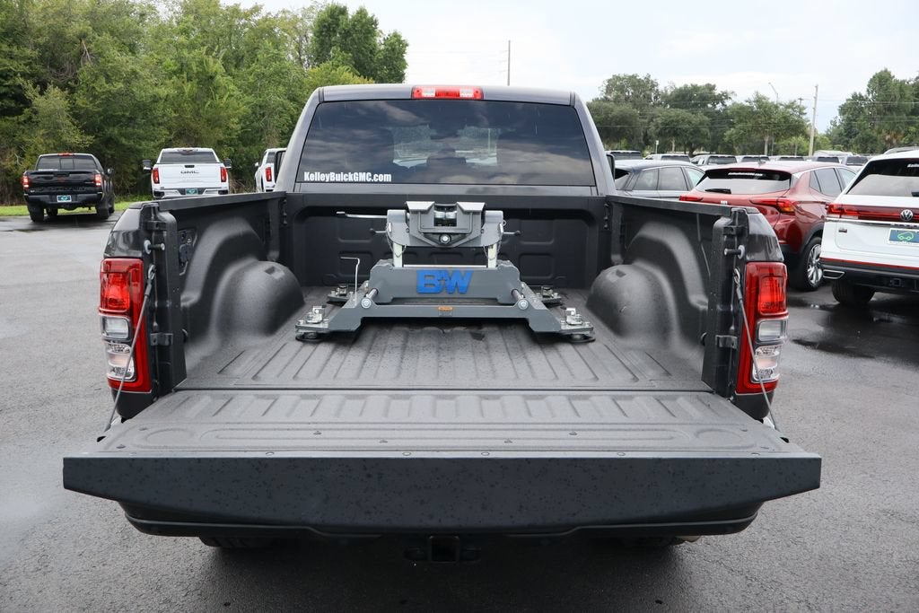 2023 RAM 3500 Big Horn Crew Cab 4x4 6'4" Box